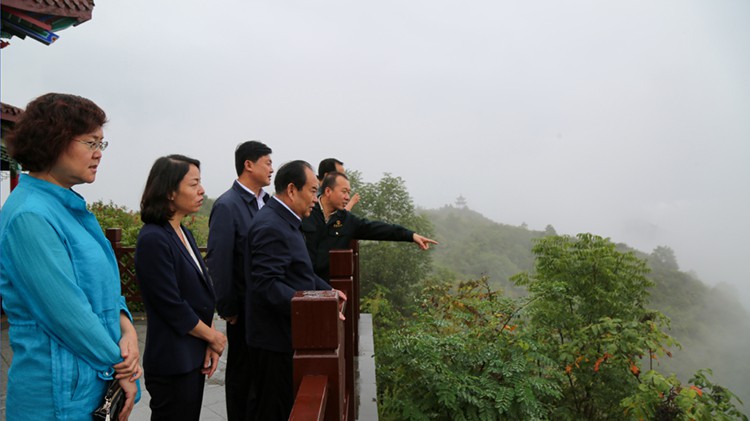 省市場監(jiān)督管理局黨組書記、局長王忠習(xí)調(diào)研金徽股份